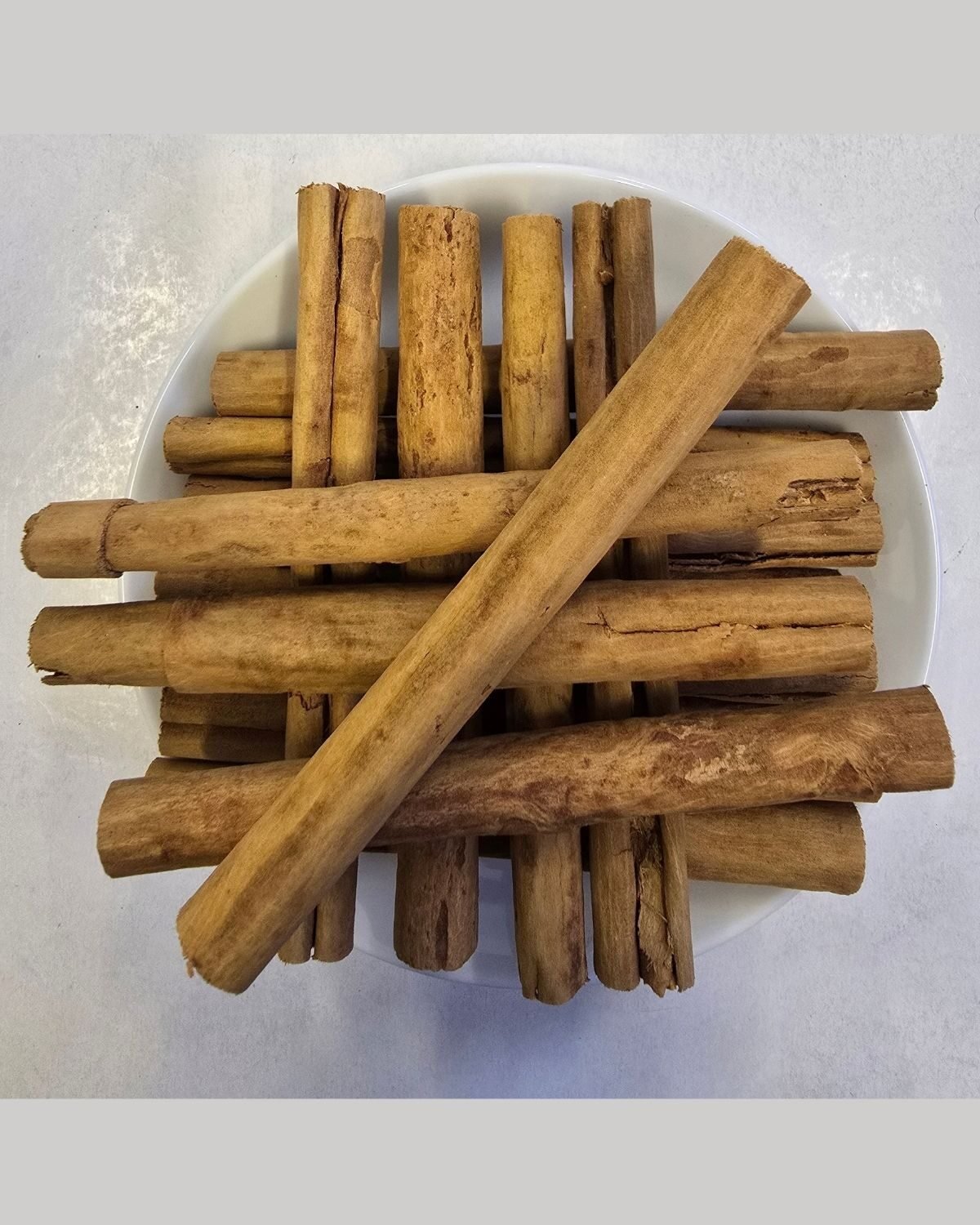Cinnamon Sticks — C5 — out of the pack